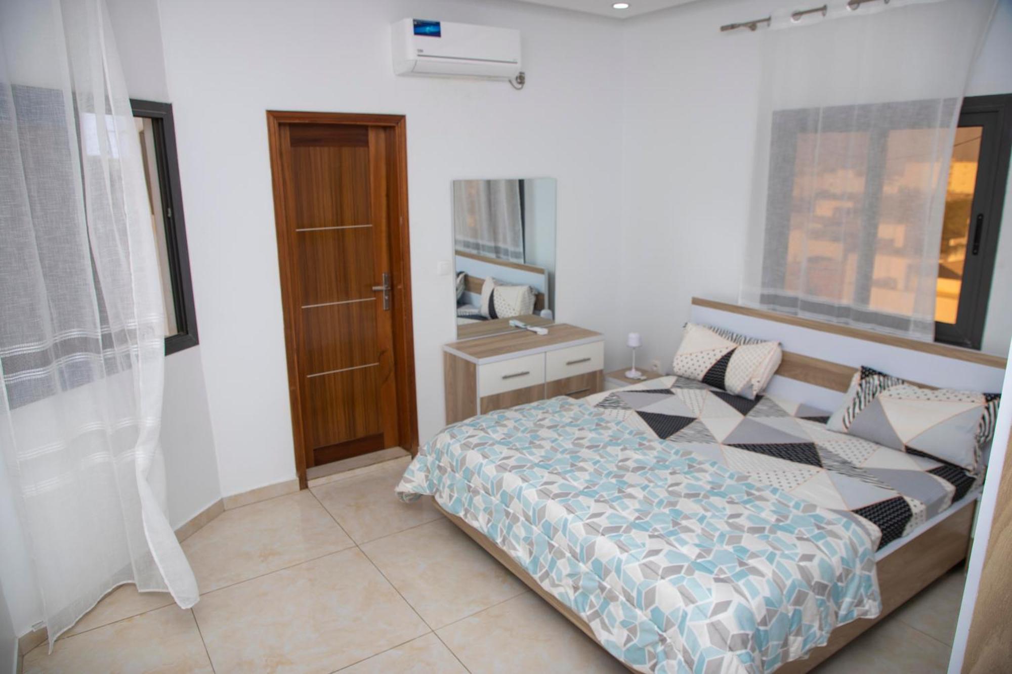 Residence Teranga Immo Luxe Residence Ndoumbe Sylla Dakar Exterior photo