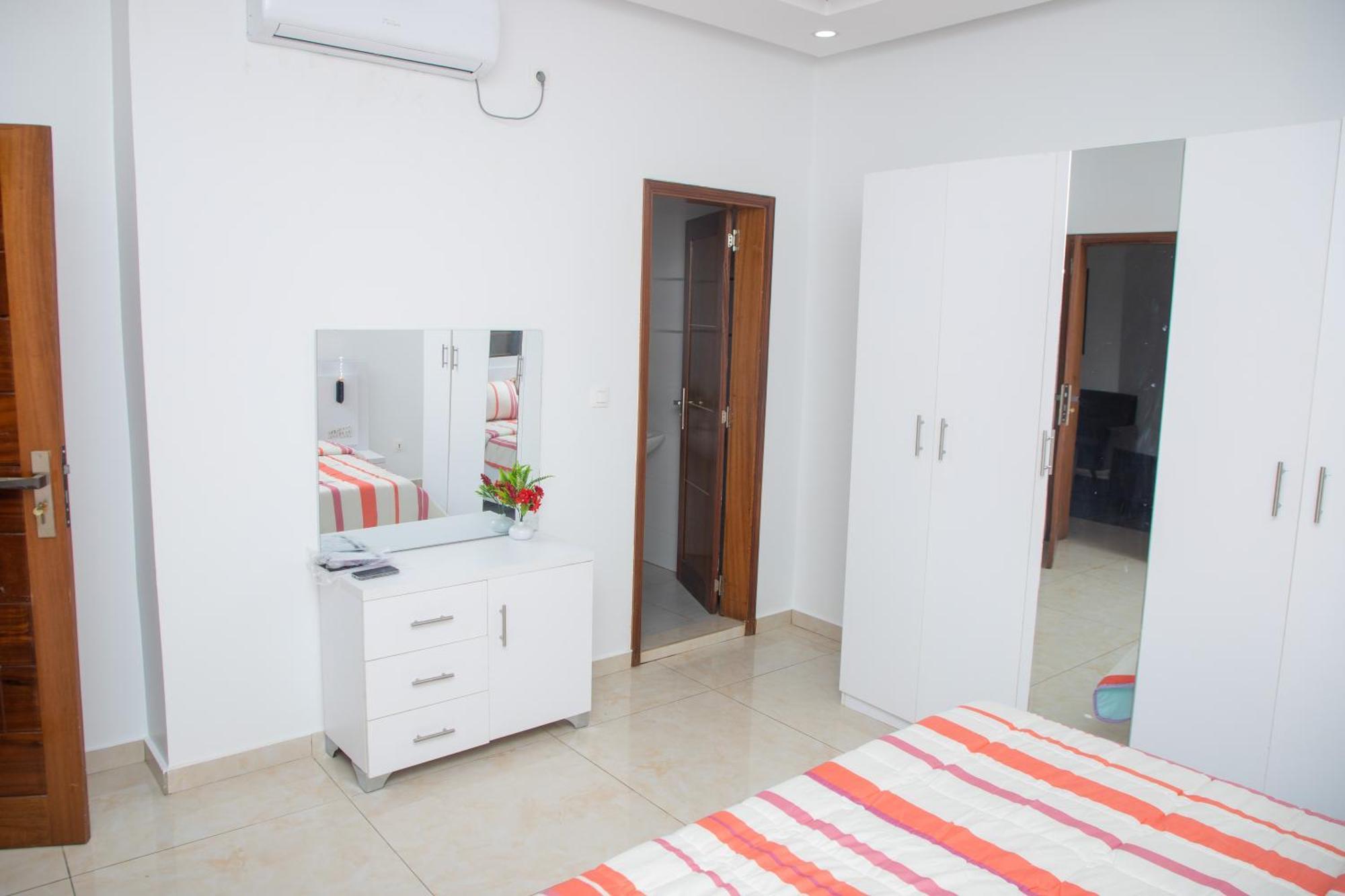 Residence Teranga Immo Luxe Residence Ndoumbe Sylla Dakar Exterior photo