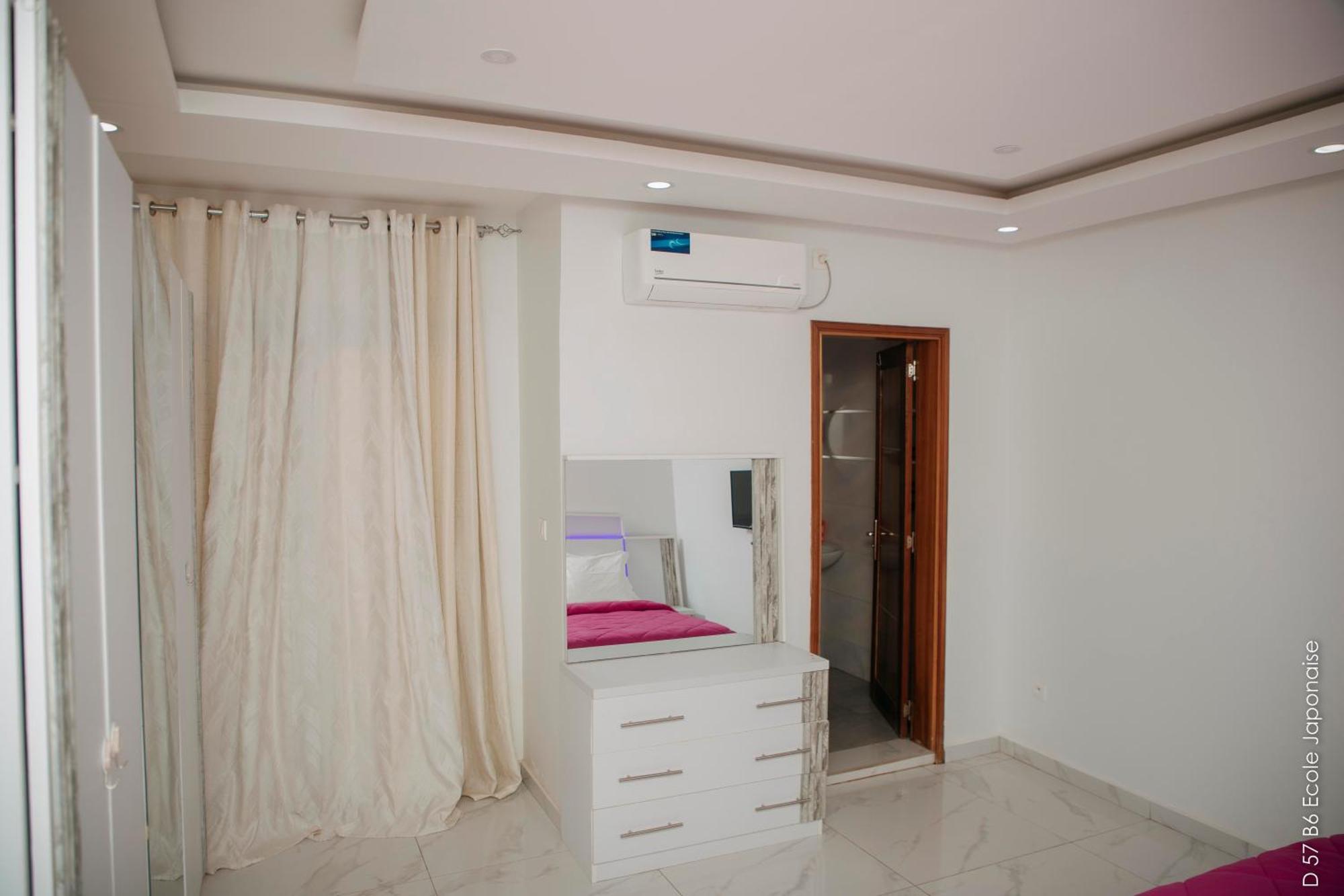 Residence Teranga Immo Luxe Residence Ndoumbe Sylla Dakar Exterior photo
